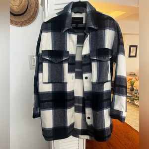 Banana Republic blue and white shacket. Great condition! Size small!